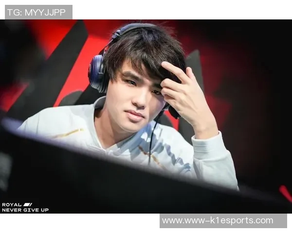 RNG在S15电竞总决赛中的压制打法全解析与战术深度剖析